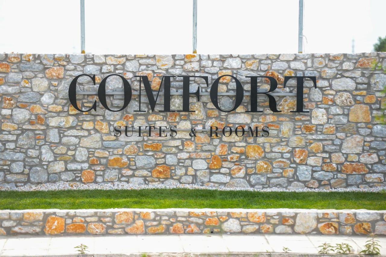 Comfort Suites & Rooms Lárissa Exterior foto